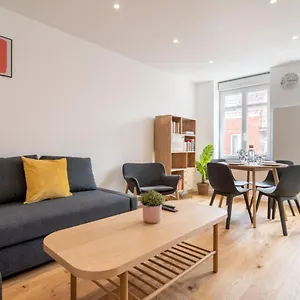 Heart Of - Cozy & Functional Ap Appartement