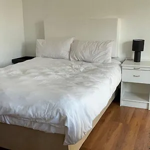 https://four-loop-st.hotels-capetown.com