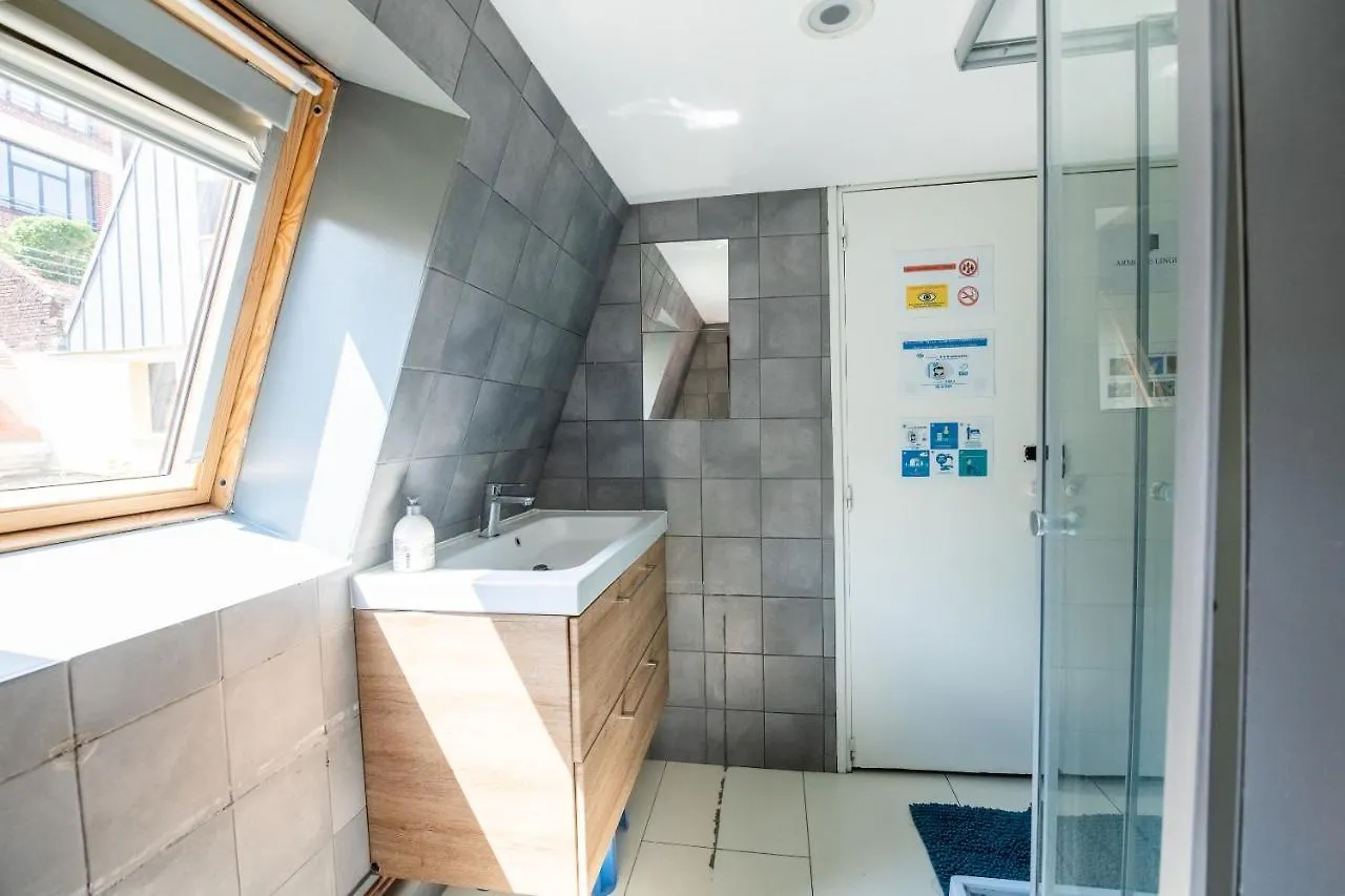 Maison Vieux Lille 3 Chambres Parking Prive 24H24H Acces 0*,  France