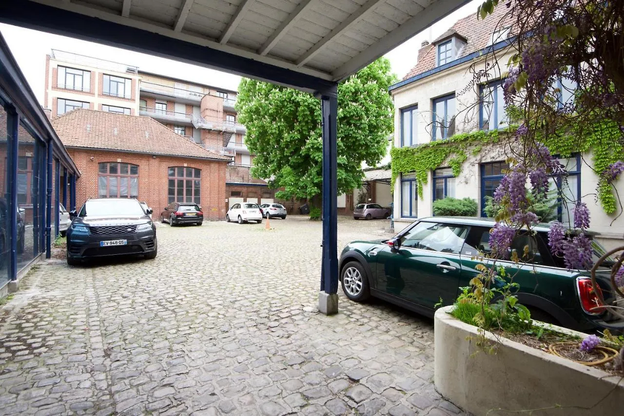 Maison Vieux Lille 3 Chambres Parking Prive 24H24H Acces 0*,  France